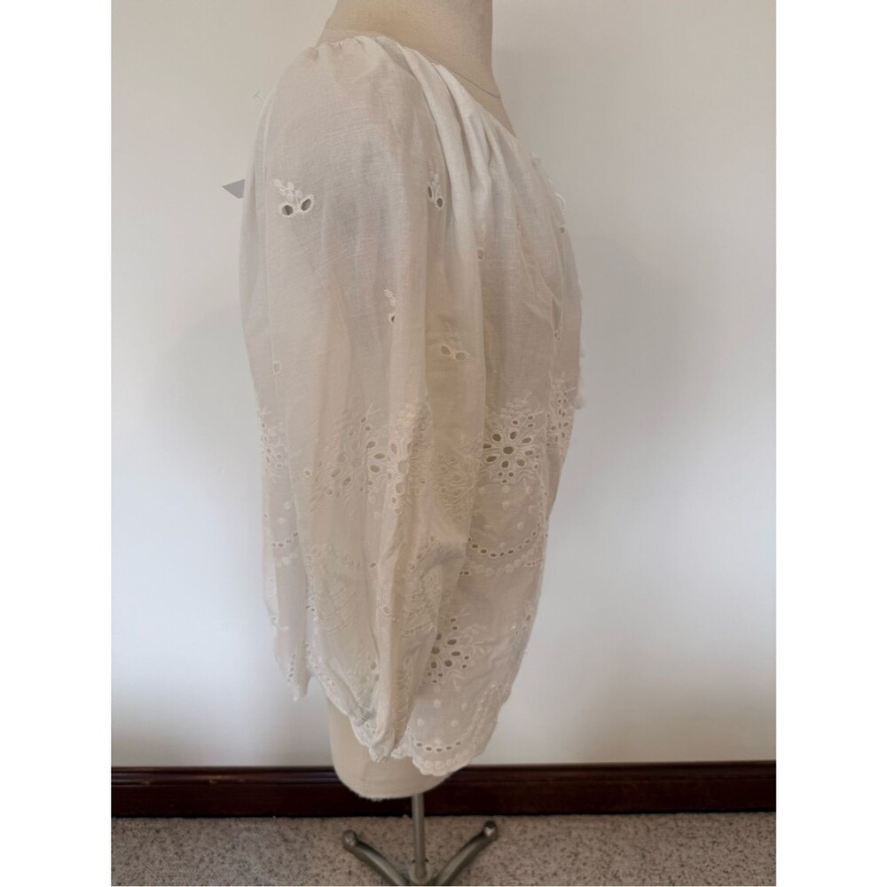 NWT New York & Company White Eyelet Cotton Boho Blouse Tassel Tie Size Medium - Picture 4 of 7